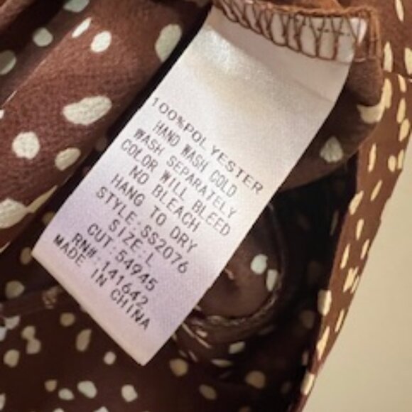 She & Sky Kimono Sleeve Satin Top, Size Large, NEW - Picture 6 of 7